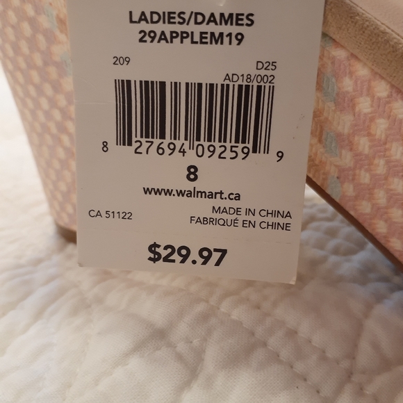 Brand new heeled sandals, size 8 - Picture 3 of 4